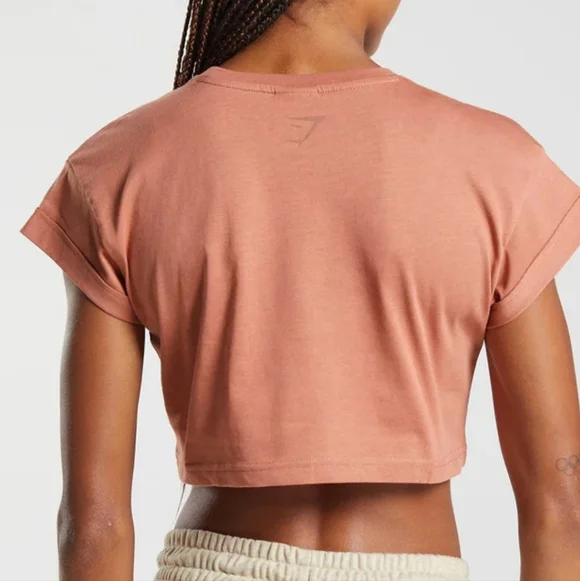 Gymshark Fraction Cropped Tee Cuffed Sleeves Baby Pink M Gym Workout - Picture 4 of 9